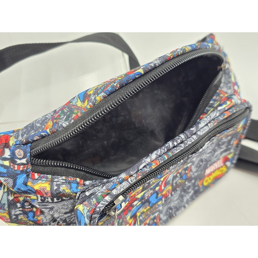 NWT Marvel Comics Captain America Cross Body‎ Or Around Waist Fanny Pack - Picture 9 of 9